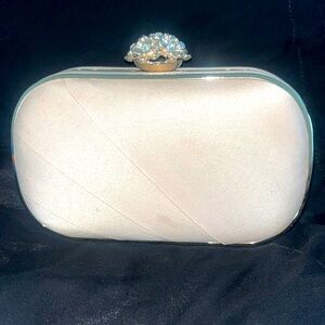 Lulu Townsend champagne cocktail purse